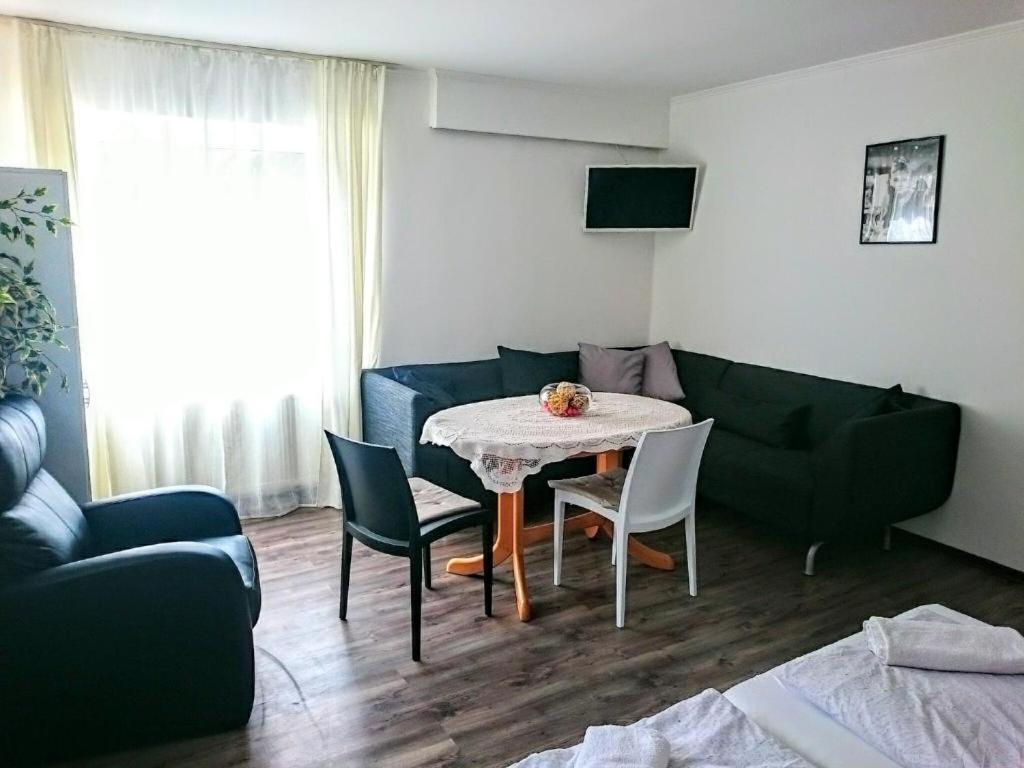 Dein Hotel Hamburg Exterior photo